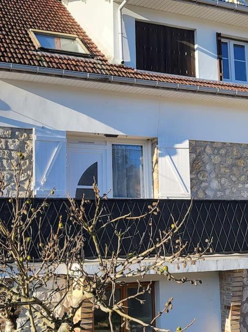 Le Repozoir, Une Halte Entre Paris Et Disneyland Kültér fotó